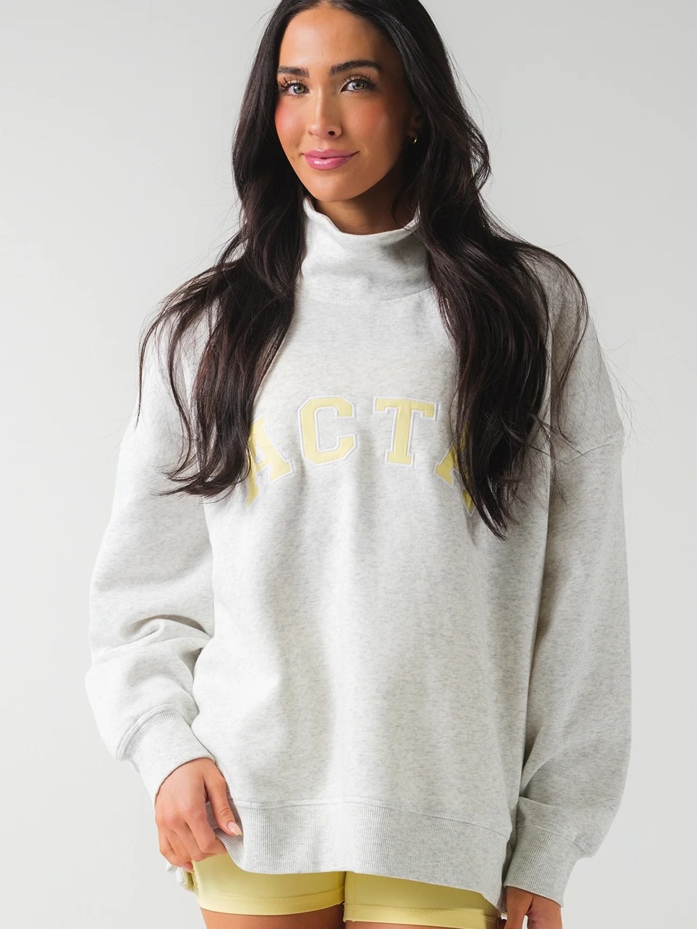 ACTA Essential Mock Neck